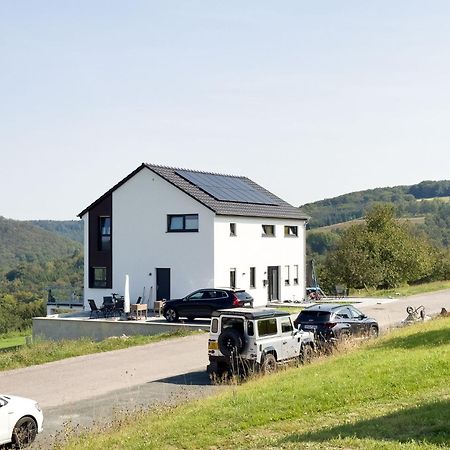 Serenity Vista Retreat Bnb Bescheid Exteriör bild